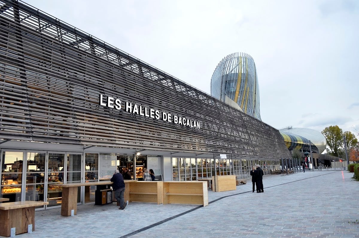 Les Halles de Bacalan - Coworking Bordeaux | Location bureaux & salles de réunion