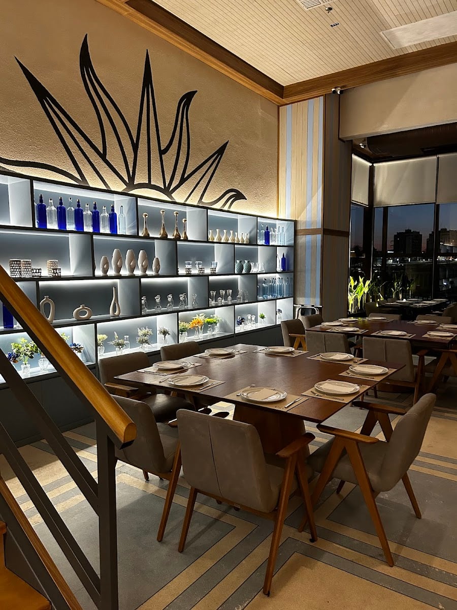 Uru Mar y Parrilla Campinas: Carnes, Frutos do Mar, Drinks, Sobremesas, SP - $$$