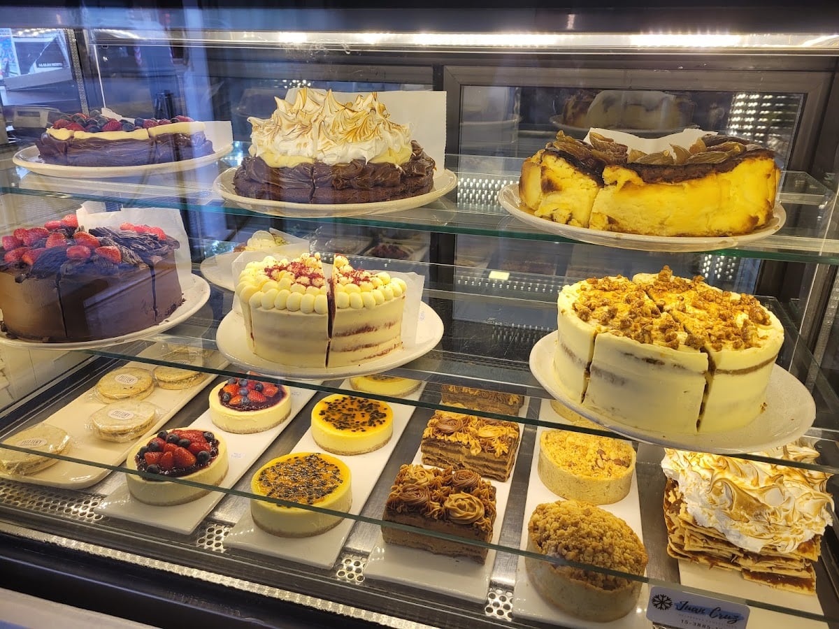 Pottery Coffee & Deli