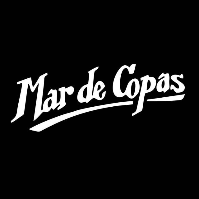 Mar de Copas - Artist