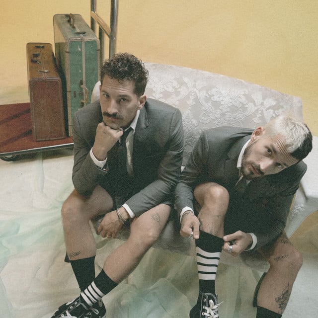 Mau y Ricky - Artist