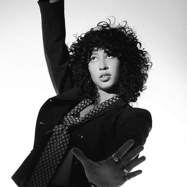Towa Bird - Singer