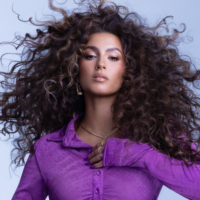 Tori Kelly - Artist