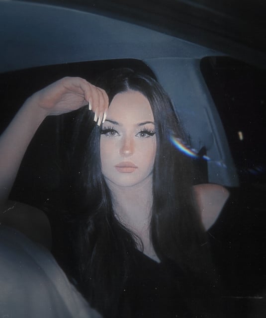 Aurora Olivas - Artist
