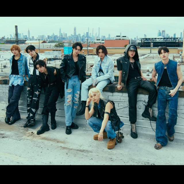 Stray Kids - Artist
