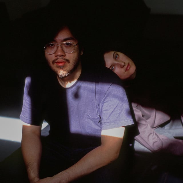 SALES - Artist indie rock