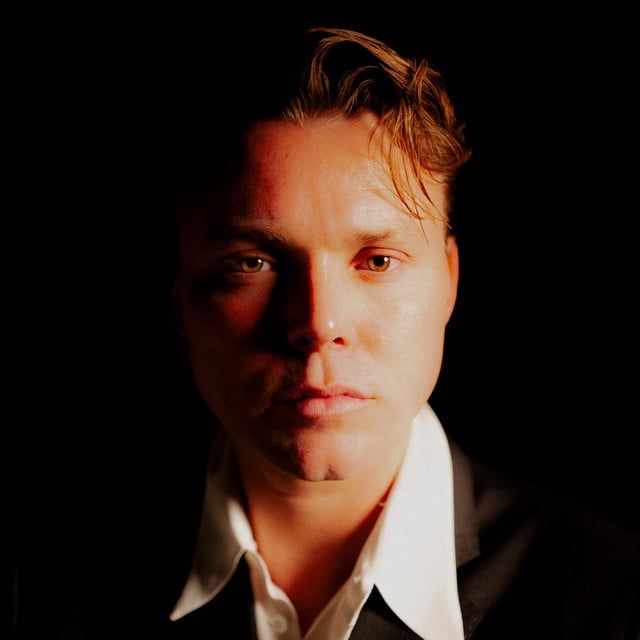 Ashton Irwin - Artist