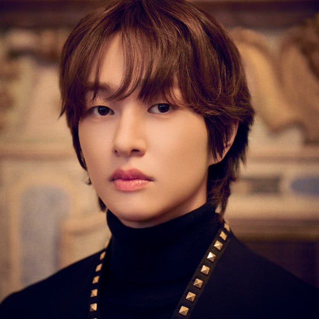 ONEW - Artist