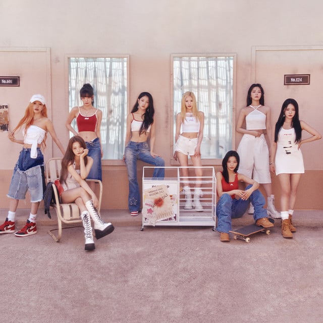 fromis_9 - Artist