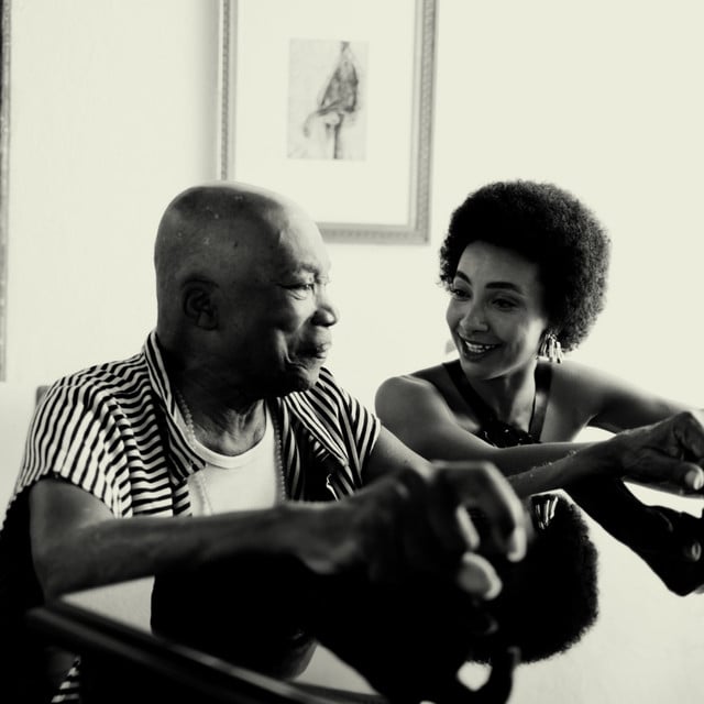 Esperanza Spalding - Artist