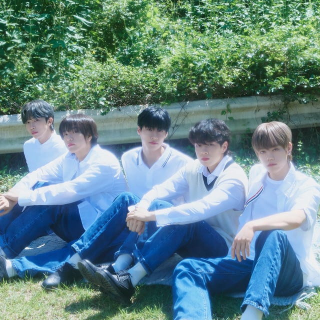 N.Flying - Artist