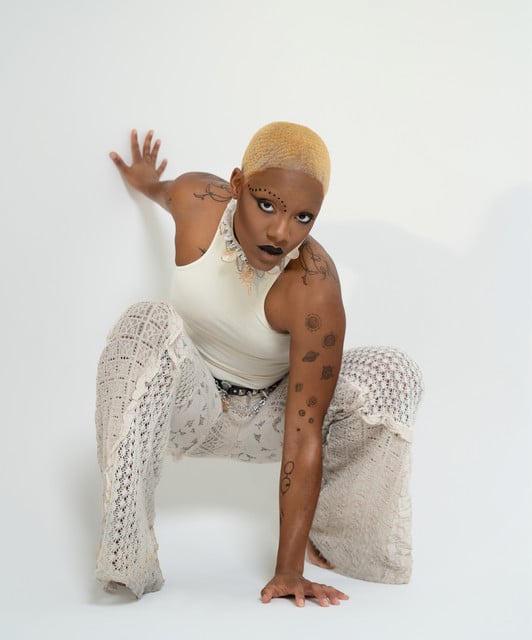 Iniko - Singer