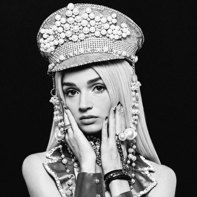 Am I A Girl? - Album · Poppy