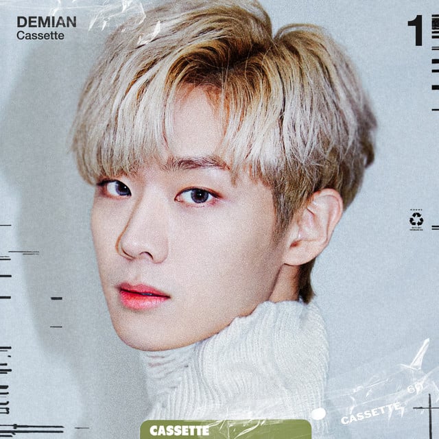 Cassette - Album · DEMIAN