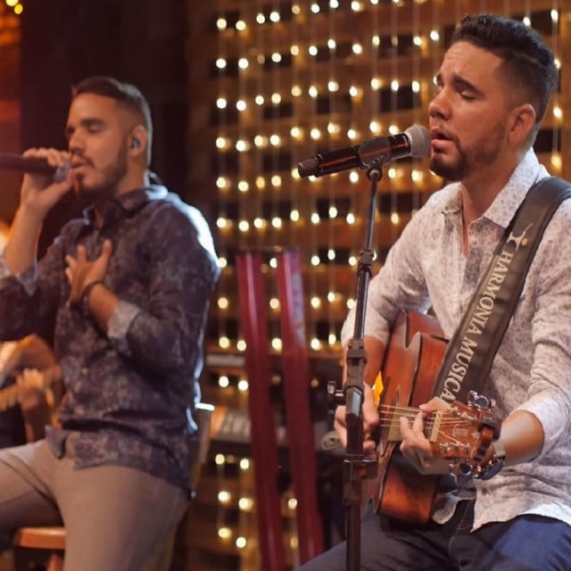 Precipício / Dona do Hospício - Track · Thalles e Júnior