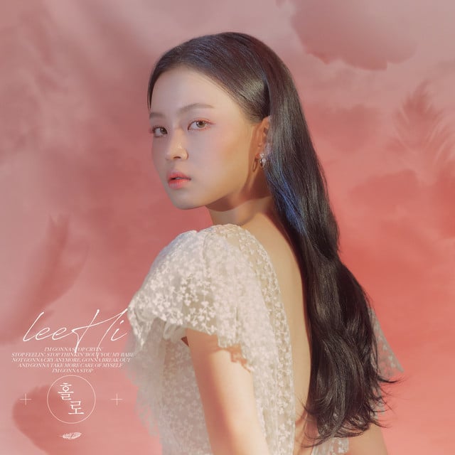 HOLO - Track · LeeHi