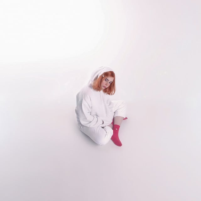 lejos - Track · Bratty