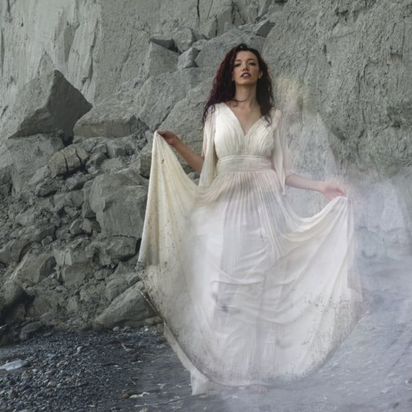 Diamonds - Track · POESY