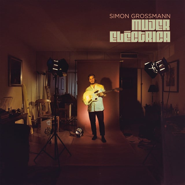 Café con Leche - Track · Simon Grossmann