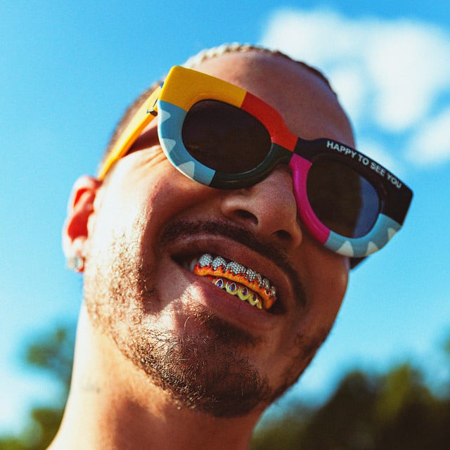 UN DIA (ONE DAY) - Track · J Balvin, Dua Lipa, Bad Bunny, Tainy