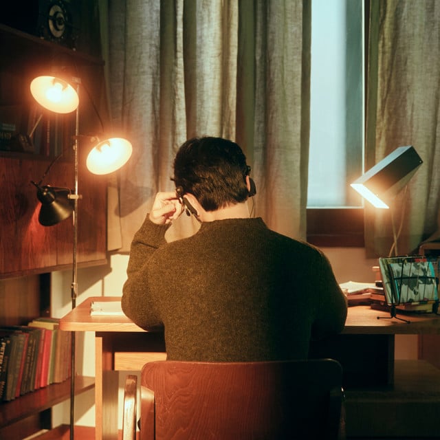 Somebody - Track · D.O.