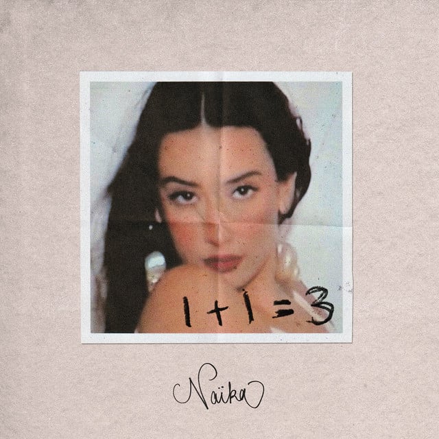 1+1 - Track · Naïka