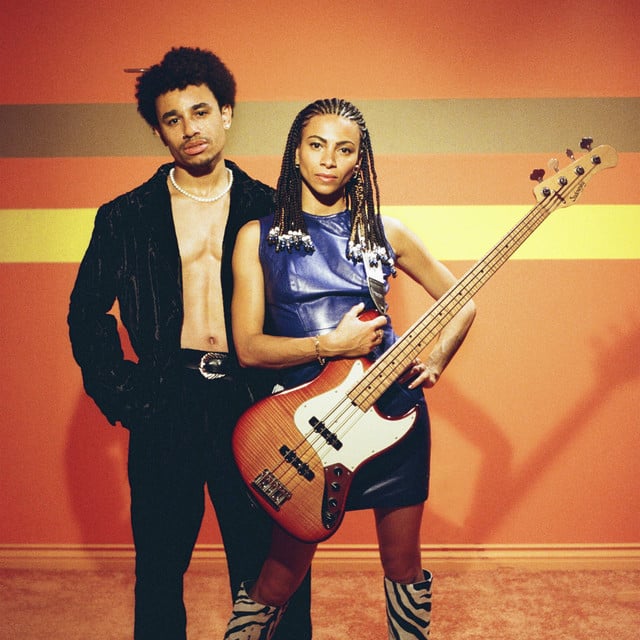 Naked (Feat. Leven Kali) - Album · Adi Oasis, Leven Kali