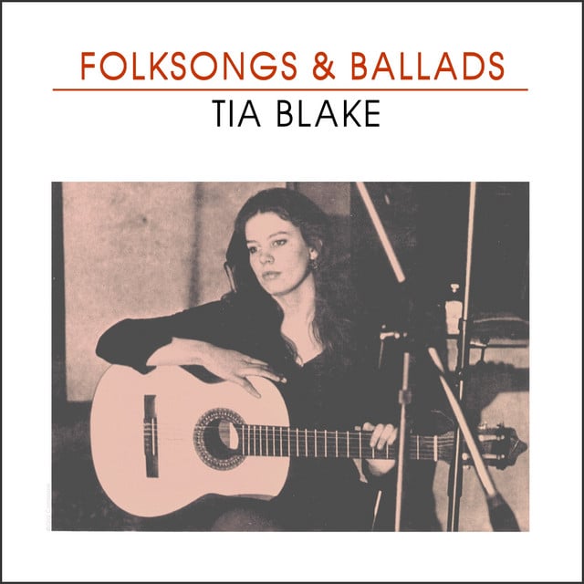 Tia Blake - Artist