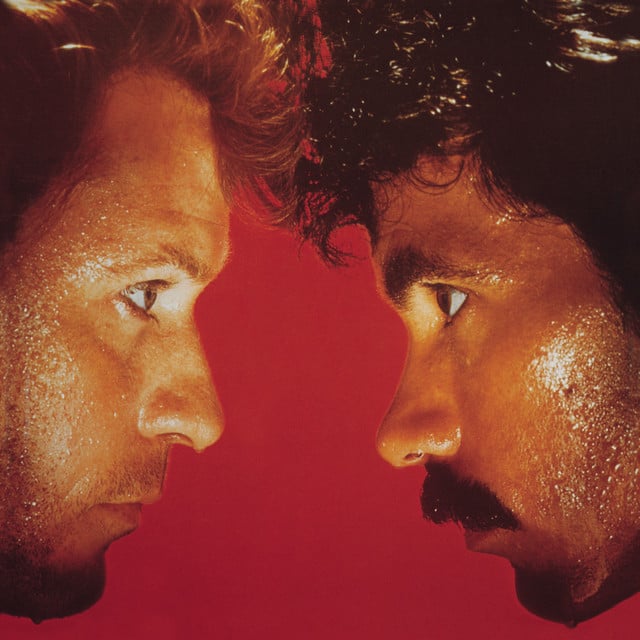 Maneater - Track · Daryl Hall & John Oates