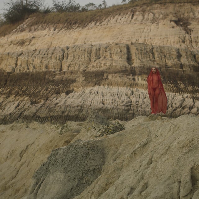 Rough - Track · Luísa Sonza, La Cruz