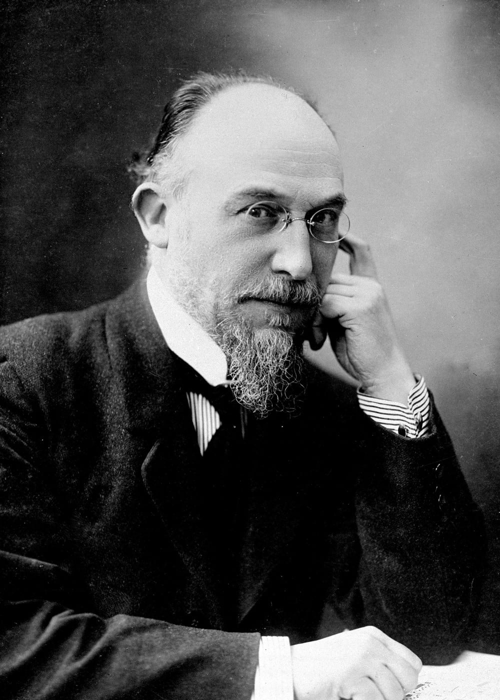 Erik Satie - Artist