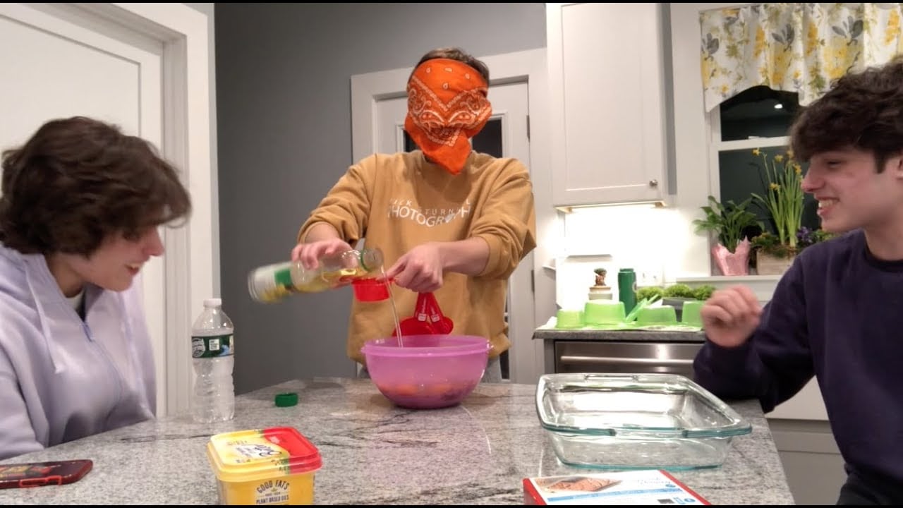 Baking brownies blindfolded with Nick - Sturniolo Triplets