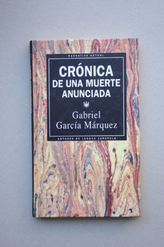 Cronica de una Muerte Anunciada - Gabriel Garcia Marquez • 1990