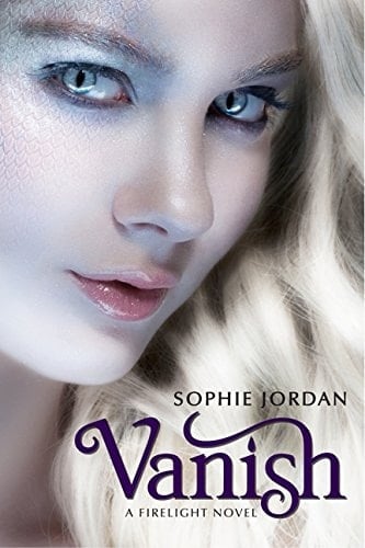 Vanish (Firelight, 2) - Sophie Jordan • 2012