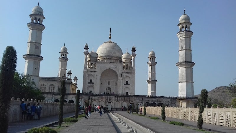 Aurangabad - For Ajanta and Ellora caves