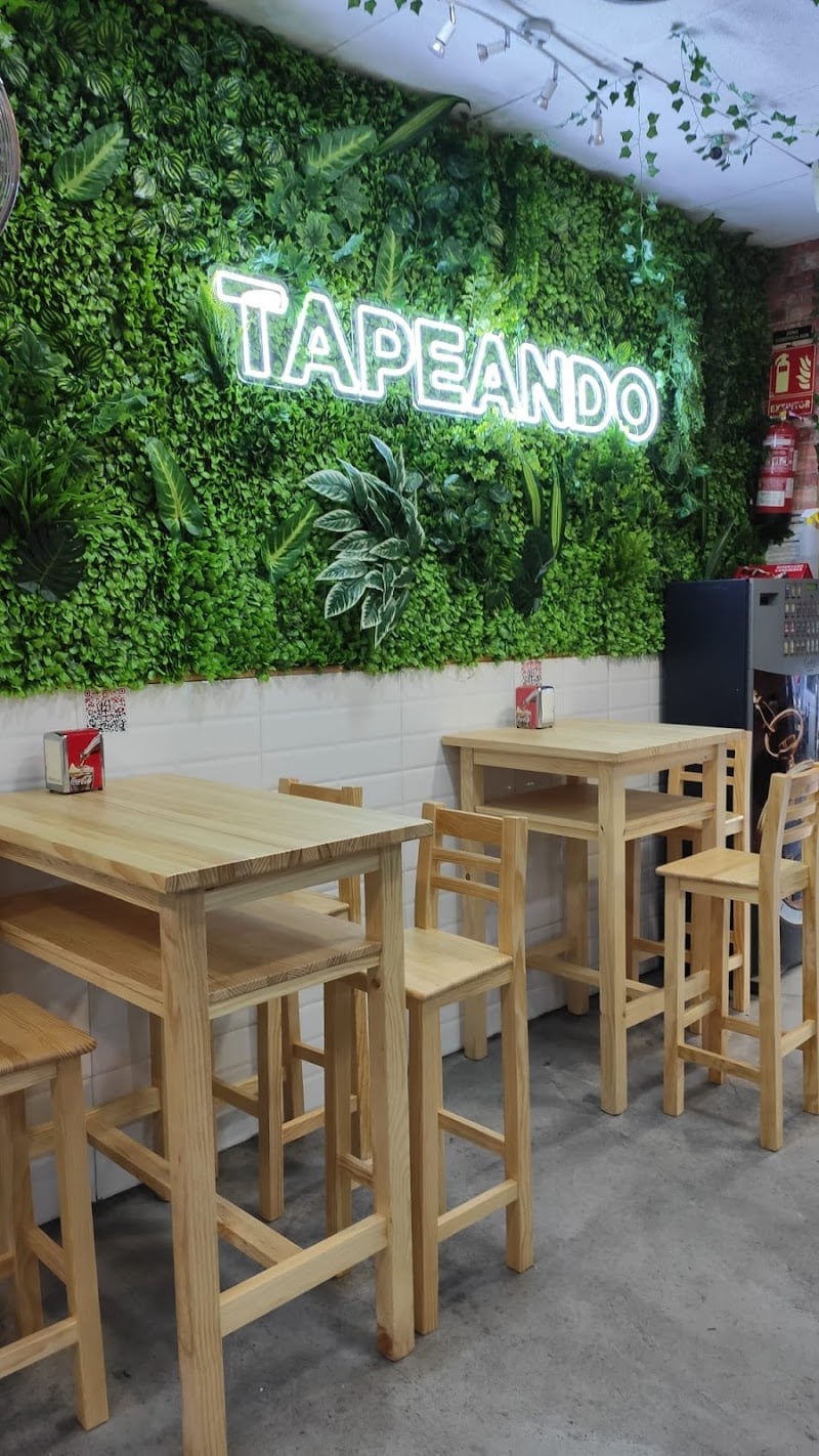 Tapeando - para tomar cerveza súper barato y para desayunar