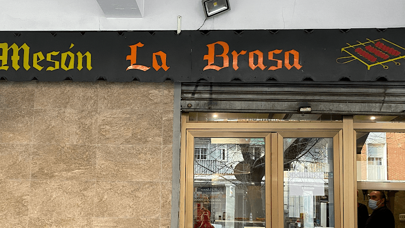 Meson La Brasa - Especialidad en pinchos morunos