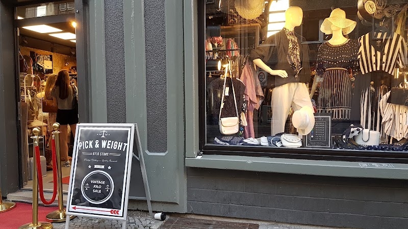 PICKNWEIGHT - VINTAGE KILO STORE - huge selection, good pieces