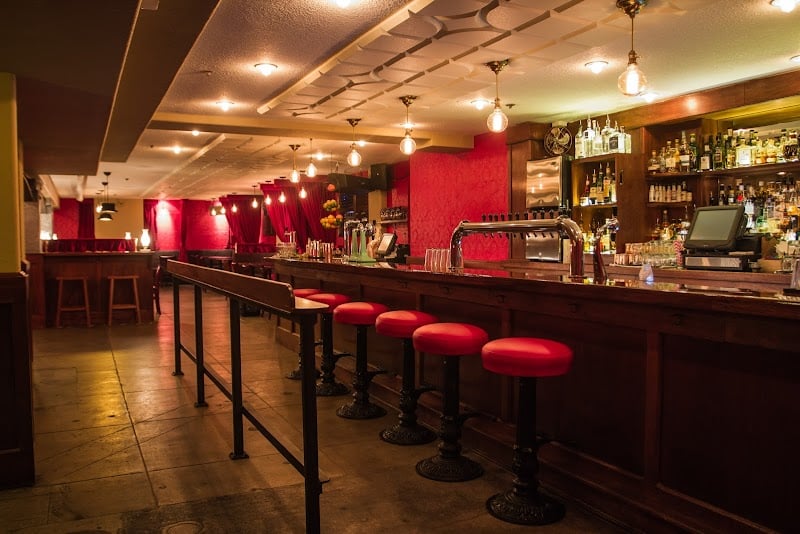 Haberdasher - Cocktail bar with speakeasy vibes
