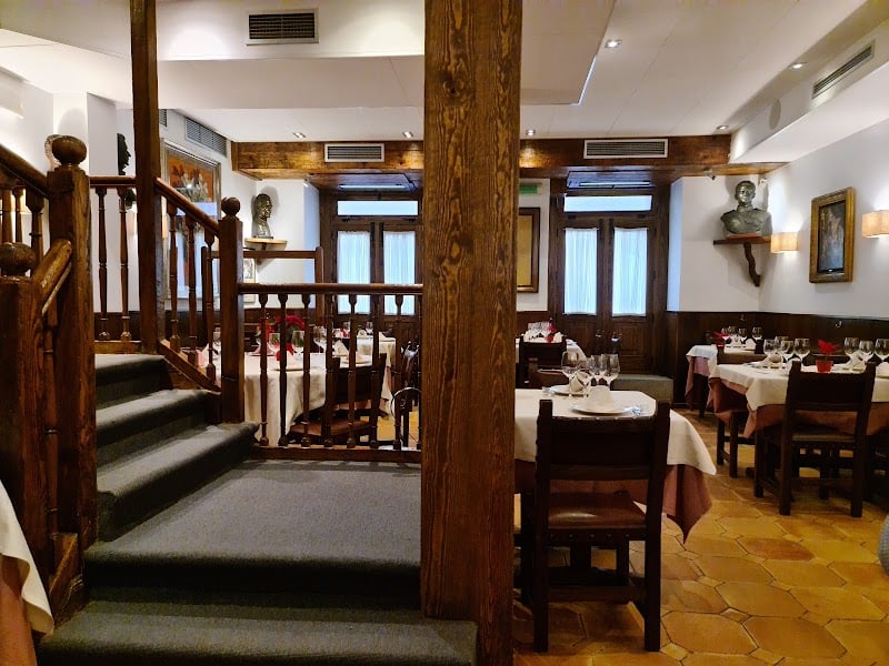 Casa Lucio