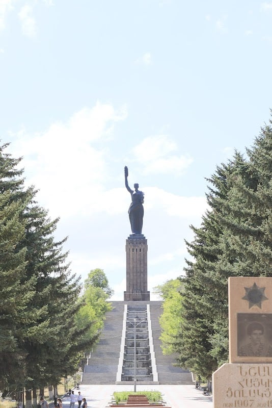 Alexandrapol Monument