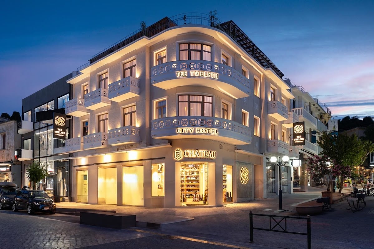 The 12th City Hotel - Hotel