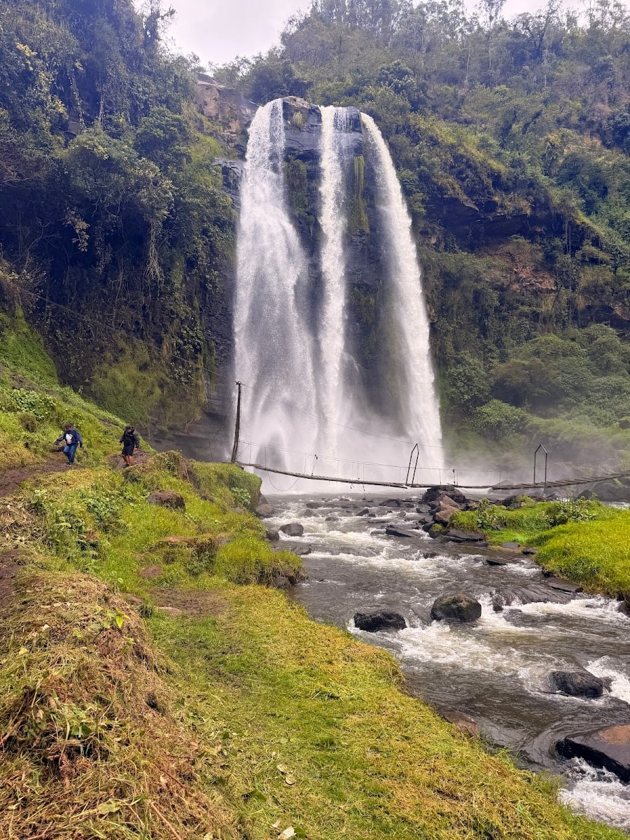CASCADA DE KIMSA