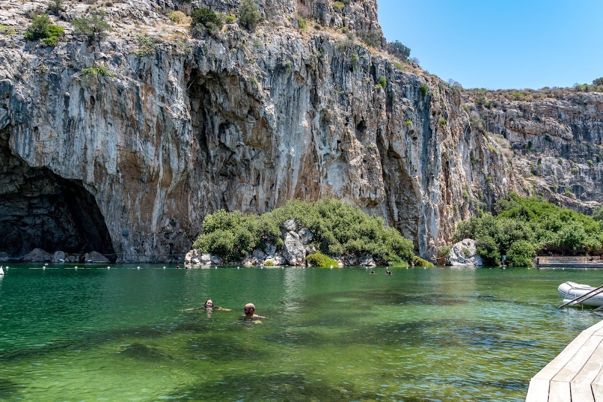 Lake Vouliagmeni - Sight