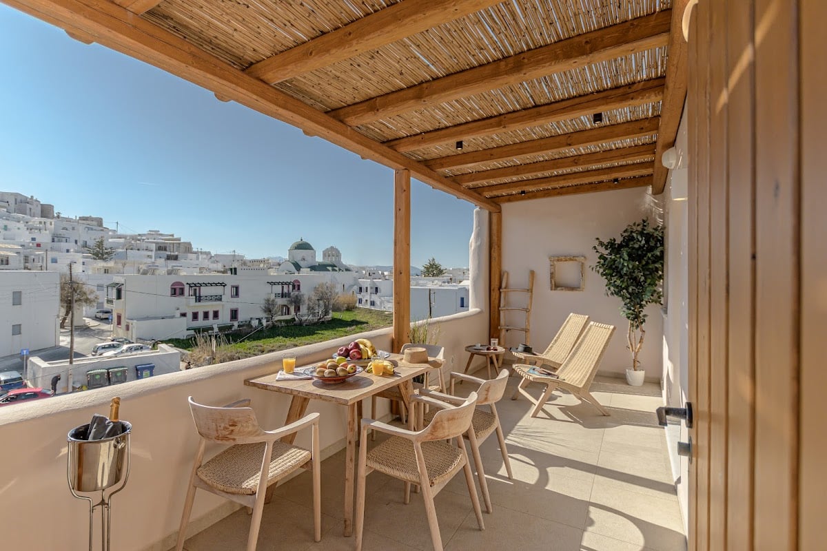 Almi of Naxos - Hotel