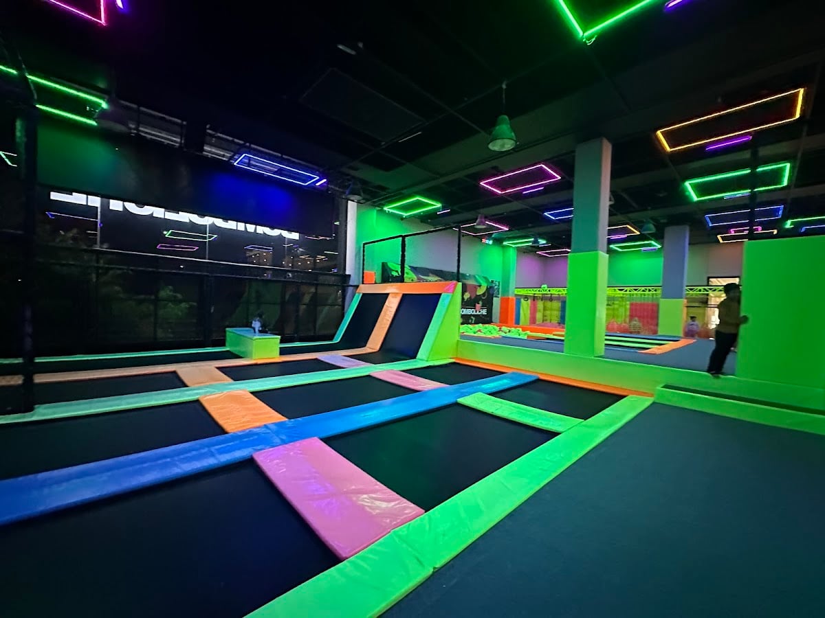 Juca Bowling - TRAMPOLIM