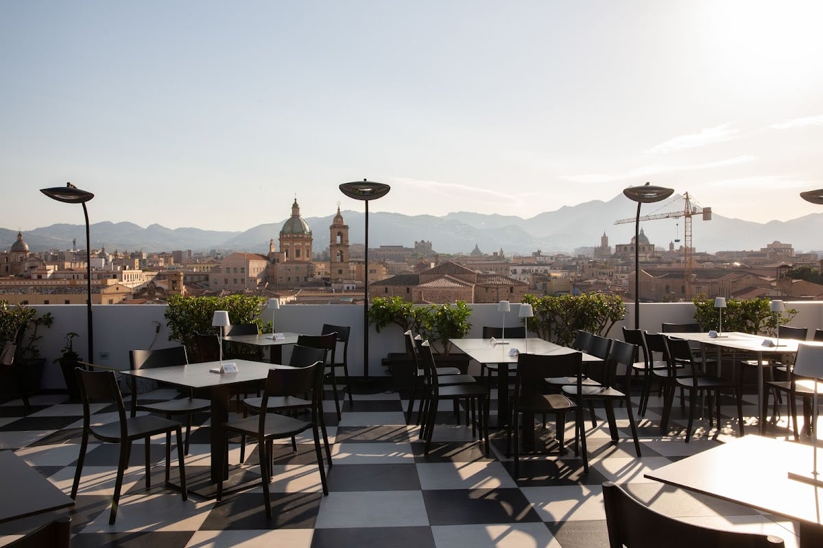 Seven Restaurant
