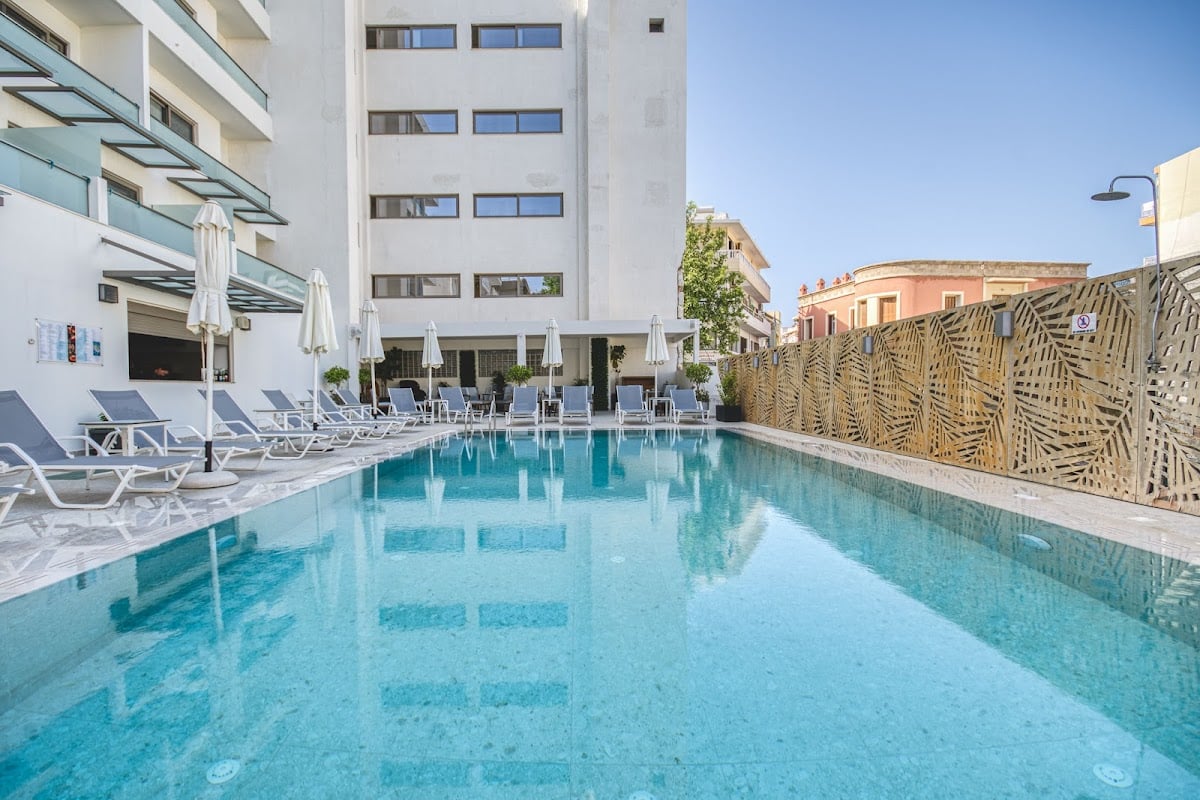 Acandia Hotel - Hotel