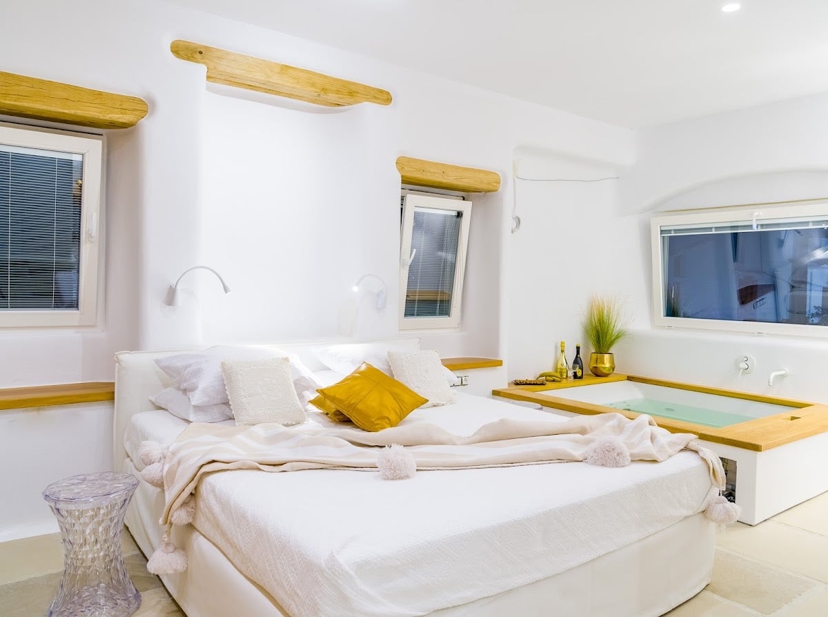 Euphoria Downtown - Hotel