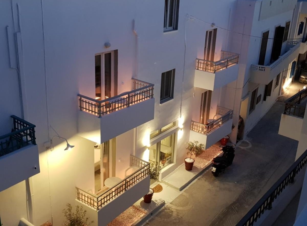 Alpha Studios - Hotel